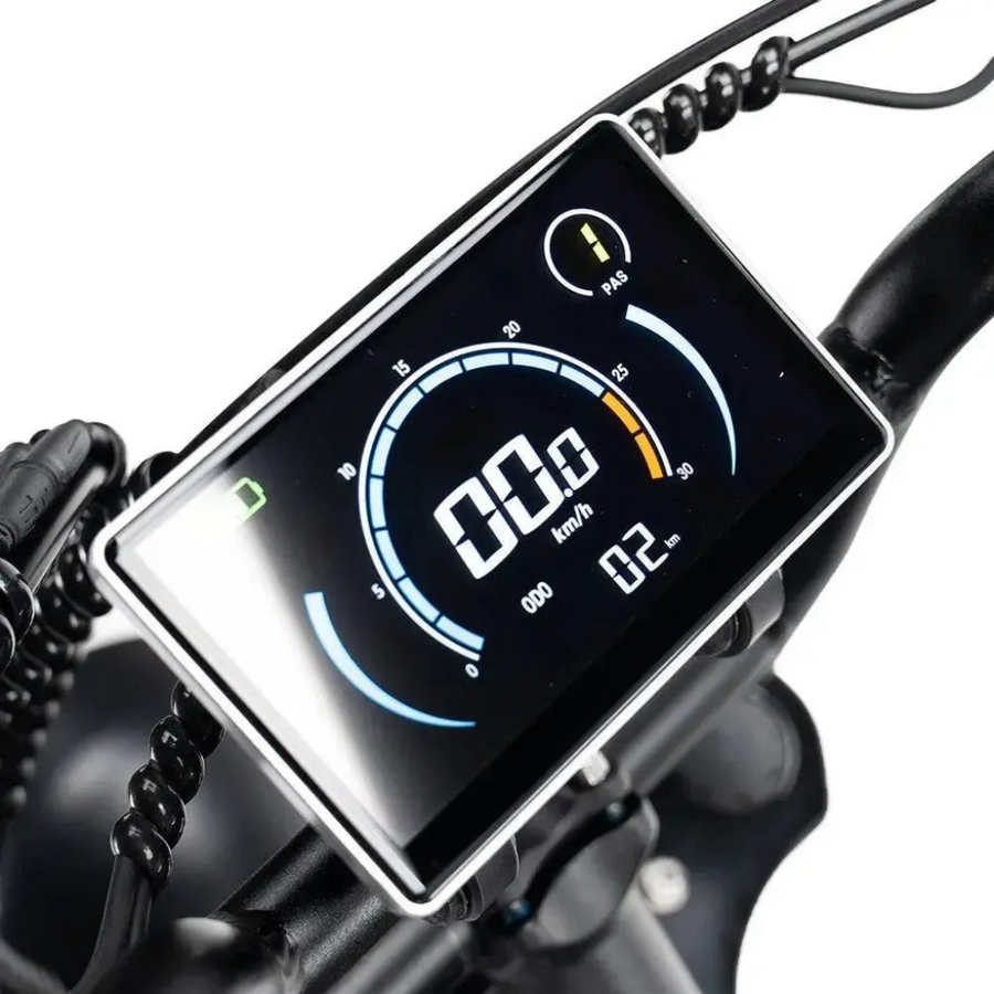 V8 Plus – Zwart